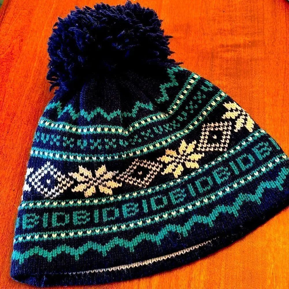 Vintage Heartland Minneapolis Wool Ski Hat